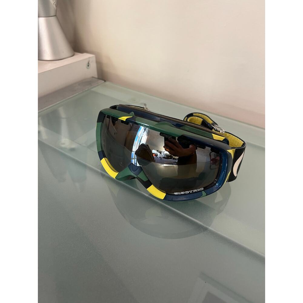 Electric EGK kids green camo ski snowboard winter goggles snow mid dark lens